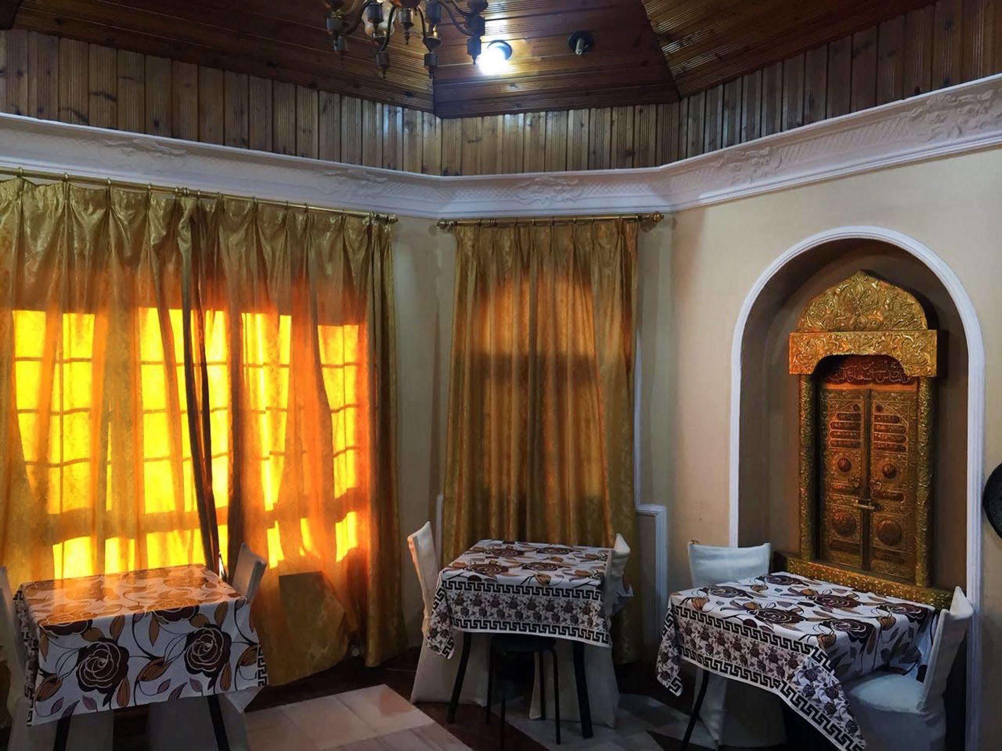 Cairwan Hotel Karak Ngoại thất bức ảnh